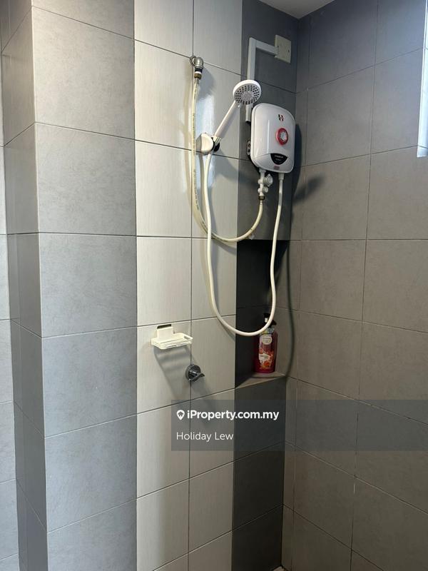Service Residence for Rent in Astetica Residences by Holiday Lew - iProperty.com.my