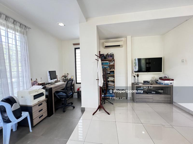 3-storey Terraced House for Sale in Laman Bayu, Seksyen 11, Kota Damansara by Esther Lim - iProperty.com.my