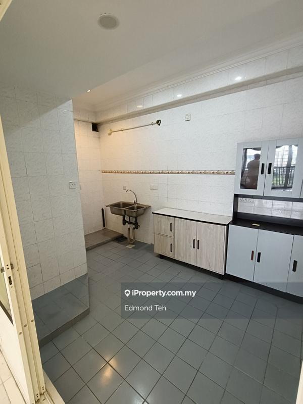 Apartment for Sale in Anjung Hijau (Greenfields) by Edmond Teh - iProperty.com.my