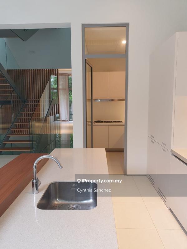 Rumah Berangkai 3 Tingkat untuk Disewa di qchm0, Ampang oleh Cynthia Sanchez - iProperty.com.my