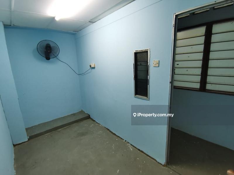 For Rent - Taman Sri Gombak