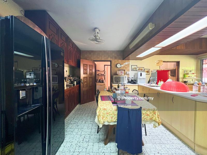 Bungalow House untuk Dijual di Taman Tun Dr. Ismail, Kuala Lumpur oleh Ivan Lee - iProperty.com.my