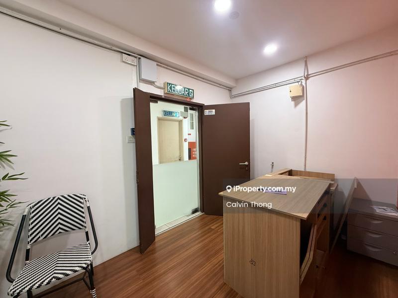 Office for Rent in Ara Damansara, Petaling Jaya by Calvin Thong - Entrance - iProperty.com.my