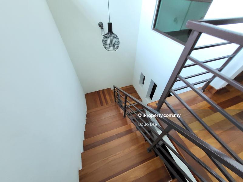 Rumah Berangkai 2.5 Tingkat untuk Dijual di Taman Overseas Union (Taman Oug), Jalan Klang Lama (Old Klang Road) oleh BoBo Lee - iProperty.com.my
