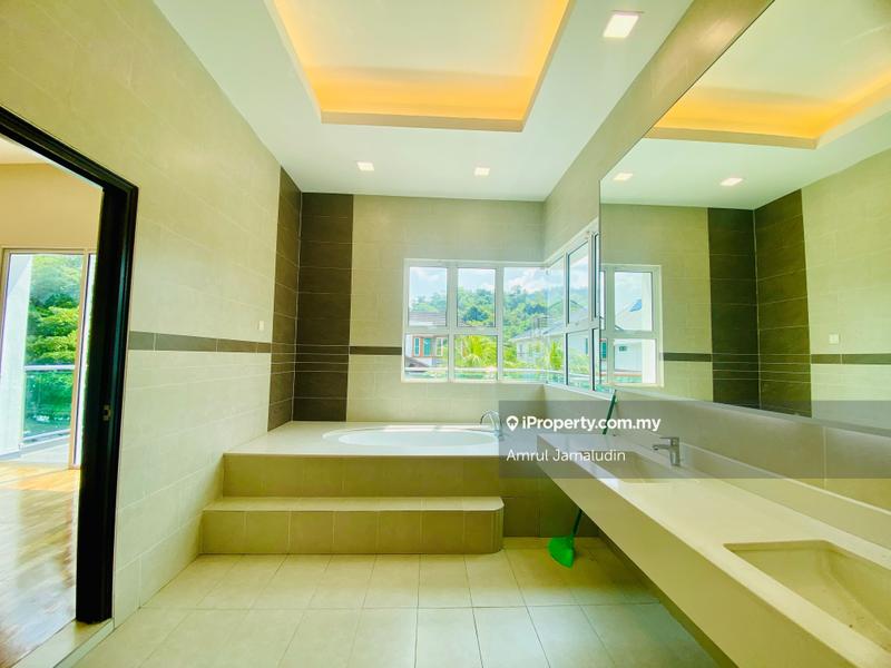 Bungalow House untuk Dijual di Ukay Seraya, Ampang oleh Amrul Jamaludin - iProperty.com.my