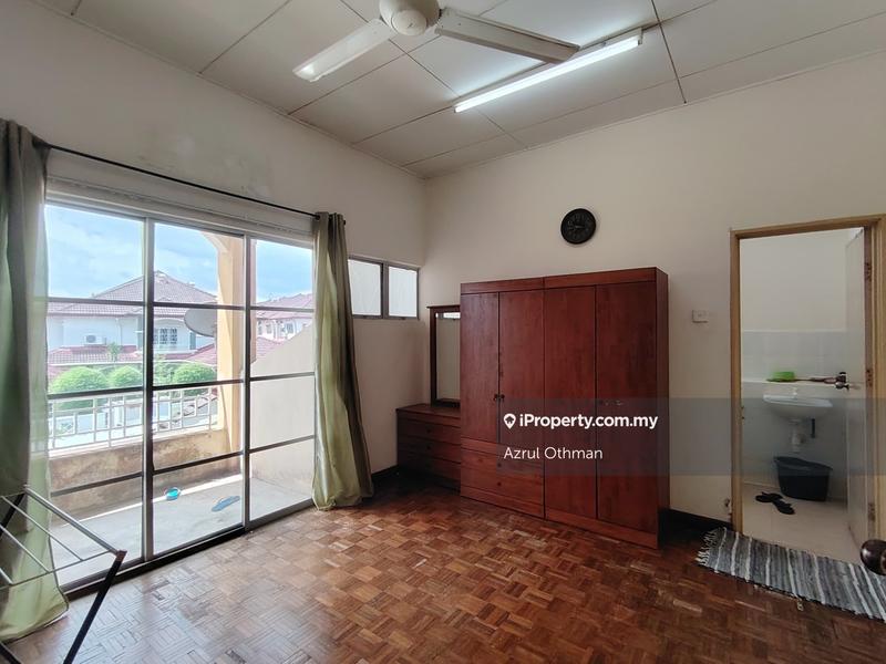 2-storey Terraced House for Sale in Taman Warisan Puteri, Sikamat by Azrul Othman - iProperty.com.my