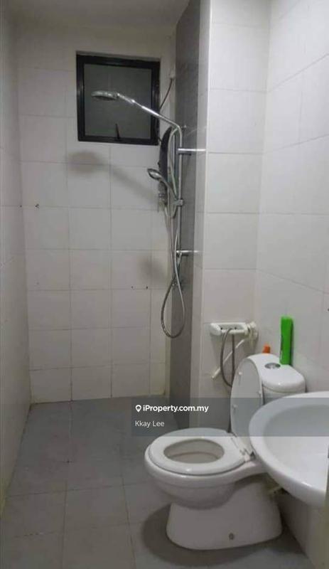 Service Residence for Sale in Jentayu Residensi @ Tampoi by Kkay Lee - iProperty.com.my