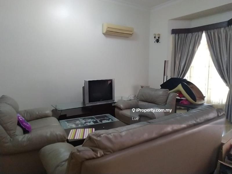 Rumah Teres 2.5-Tingkat untuk Dijual di Taman Sri Pelabuhan, Klang oleh Lue - iProperty.com.my