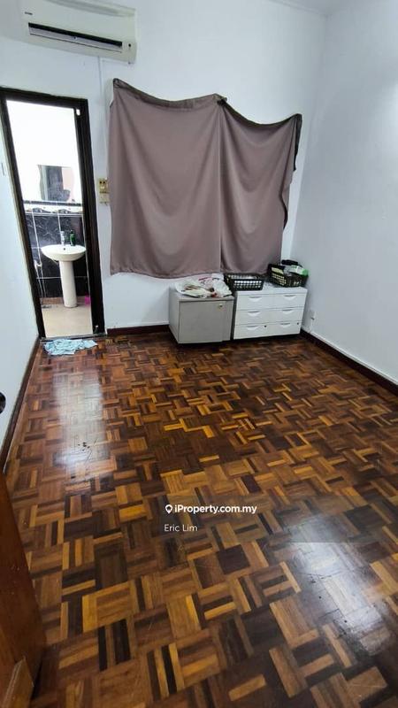 Rumah Berangkai 2 Tingkat untuk Disewa di Damansara Jaya, Petaling Jaya oleh Eric Lim - iProperty.com.my