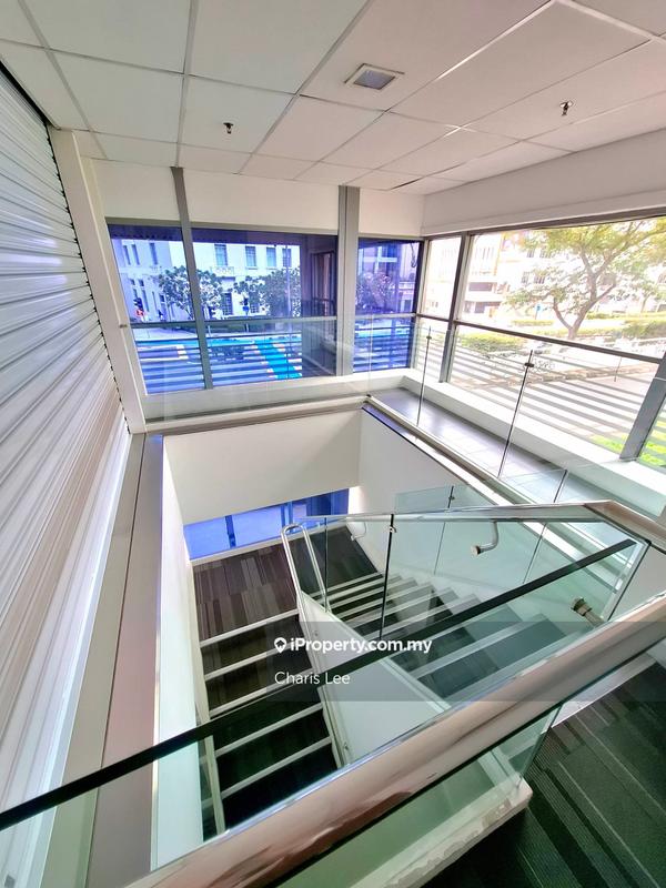 For Rent - Ground and Mezzanine Main road Jalan Raja Chulan, KL City Centre, KL Golden Triangle