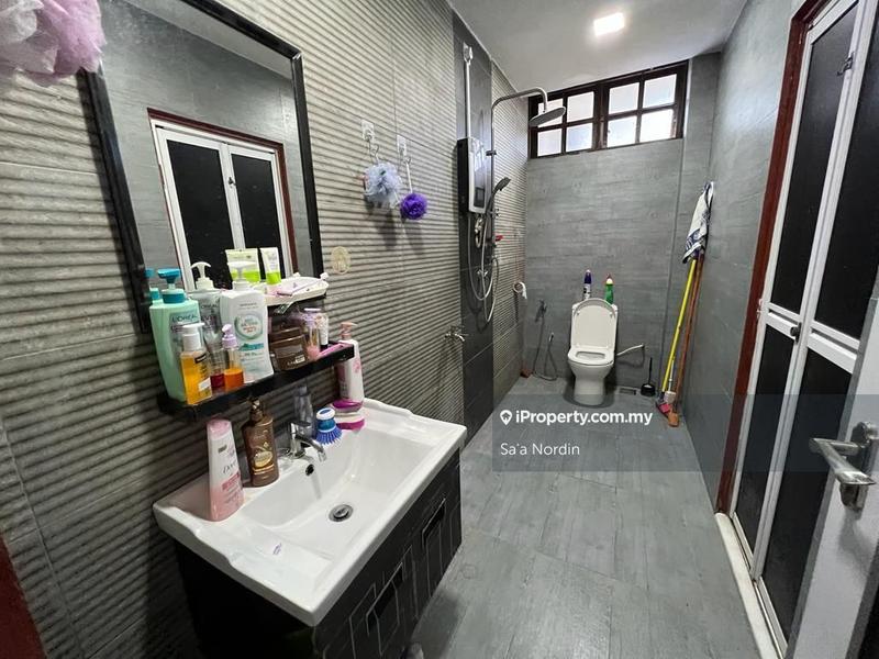 Bungalow House untuk Dijual di Seksyen 9, Shah Alam oleh Sa'a Nordin - iProperty.com.my
