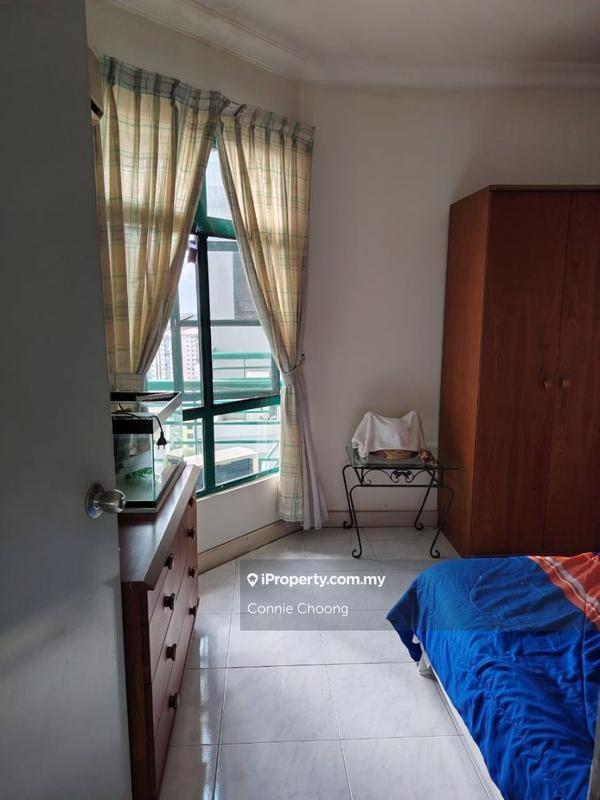 Condominium for Sale in The Straits View Condominium by Connie Choong - iProperty.com.my
