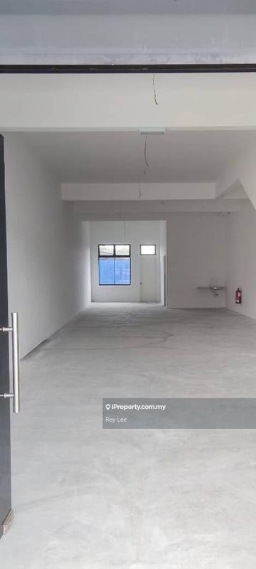 Shop for Rent in Taman Bukit Kaze, Ulu Tiram by Rey Lee - iProperty.com.my