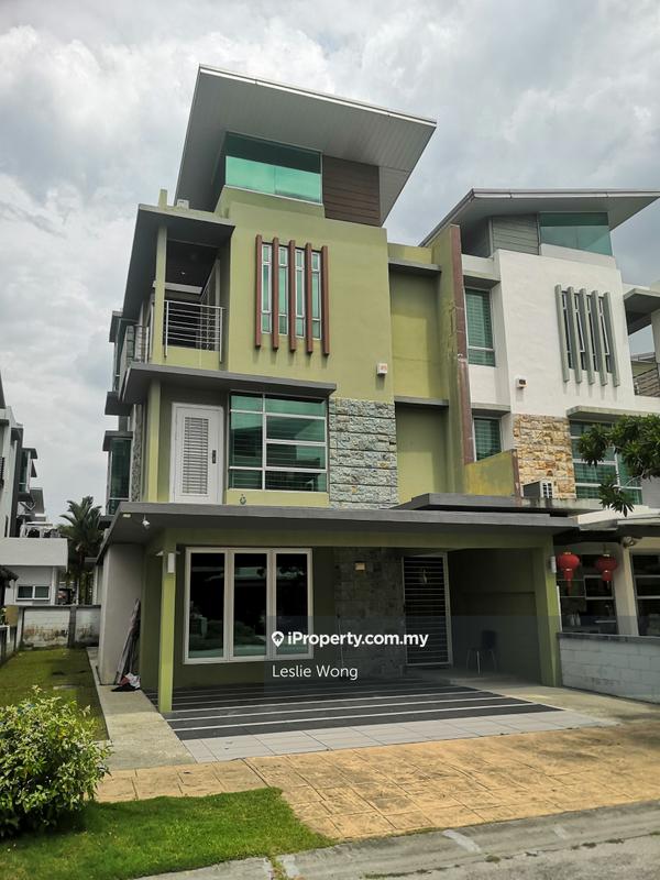 Rumah Berkembar untuk Dijual di Bukit Rahman Putra, Sungai Buloh oleh Leslie Wong - iProperty.com.my