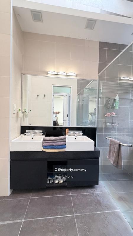 Rumah Berangkai 3 Tingkat untuk Dijual di Schubert, Symphony Hills, Cyberjaya oleh Huang Hong - iProperty.com.my