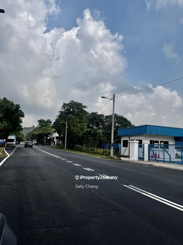 Terrace Factory for Sale in Taman Perindustrian Bukit Serdang, Seri Kembangan by Sally Chang - iProperty.com.my