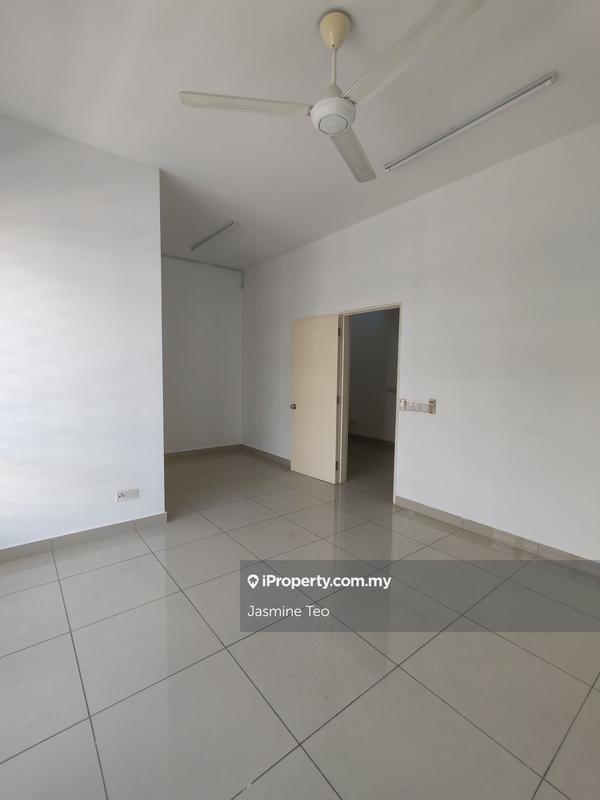 Rumah Berangkai 3 Tingkat untuk Dijual di Setia Utama, Setia Alam oleh Jasmine Teo - iProperty.com.my