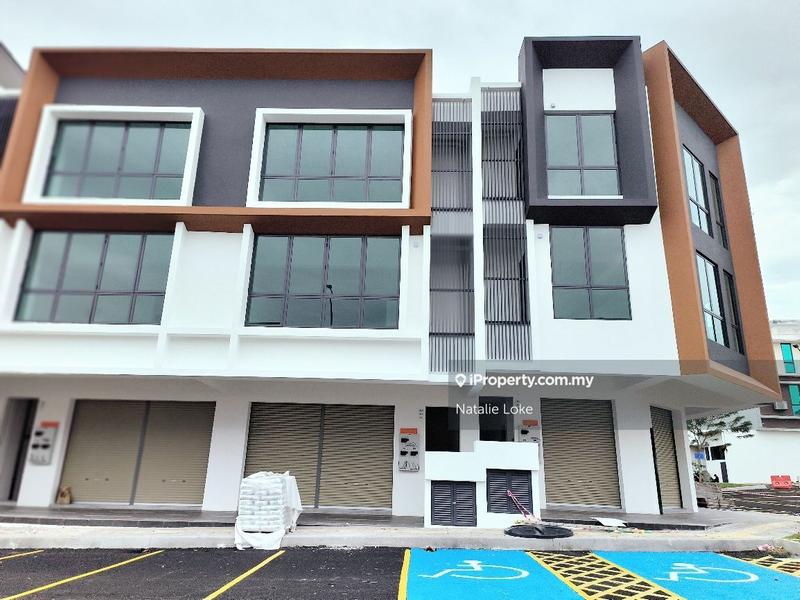 Kedai untuk Disewa di Bandar Seri Putra, Bangi oleh Natalie Loke - iProperty.com.my
