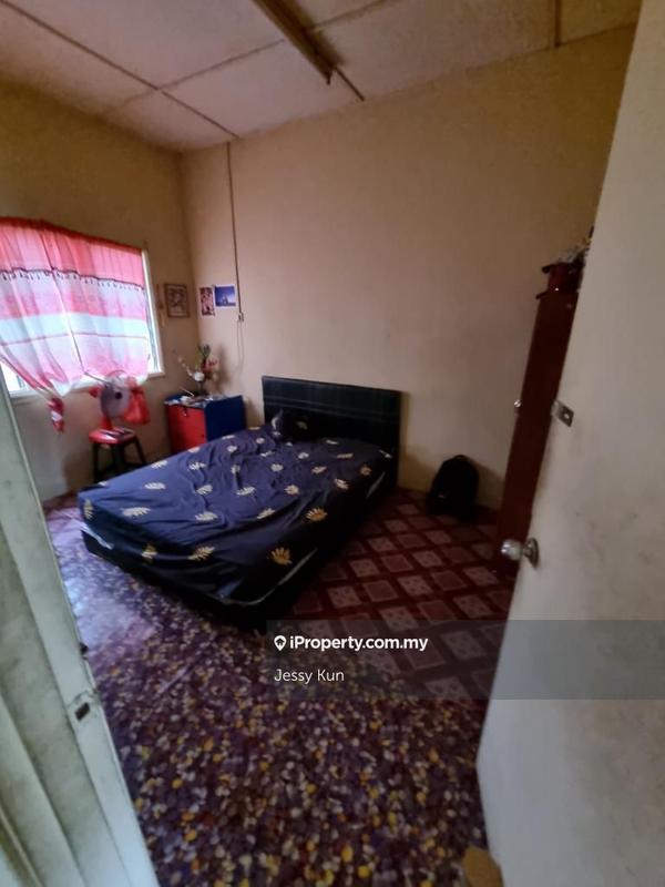 For Sale - Flat Taman Alam Megah