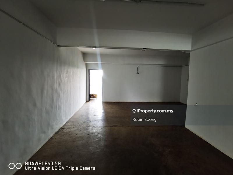 Shop for Sale in Taman Klebang Utama, Klebang by Robin Soong - iProperty.com.my
