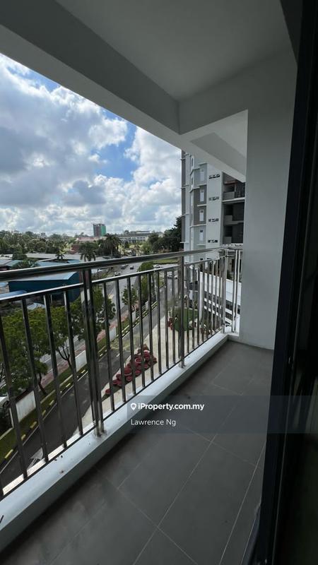 For Sale - Sapphire On The Park