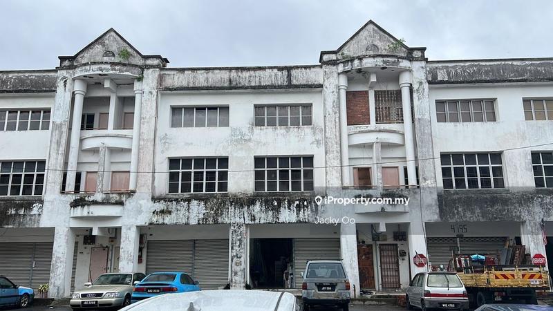 For Rent - taman putri kulai