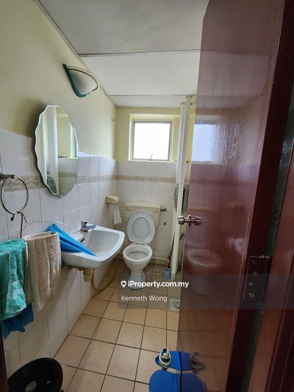 Pejabat untuk Disewa di Sunwaymas Commercial Centre, Aman Suria, Petaling Jaya oleh Kenneth Wong - iProperty.com.my