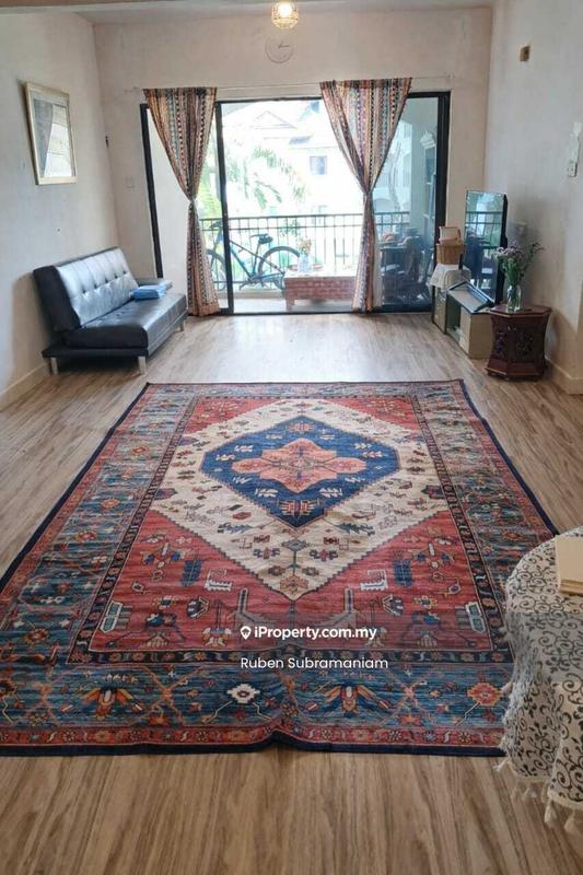 Condominium for Sale in Cyber Heights Villa by Ruben Subramaniam - Living Room - iProperty.com.my