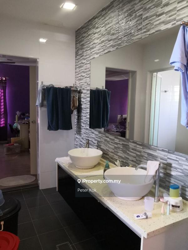Rumah Berkembar untuk Dijual di Seksyen 17, Petaling Jaya oleh Peter Kok - iProperty.com.my