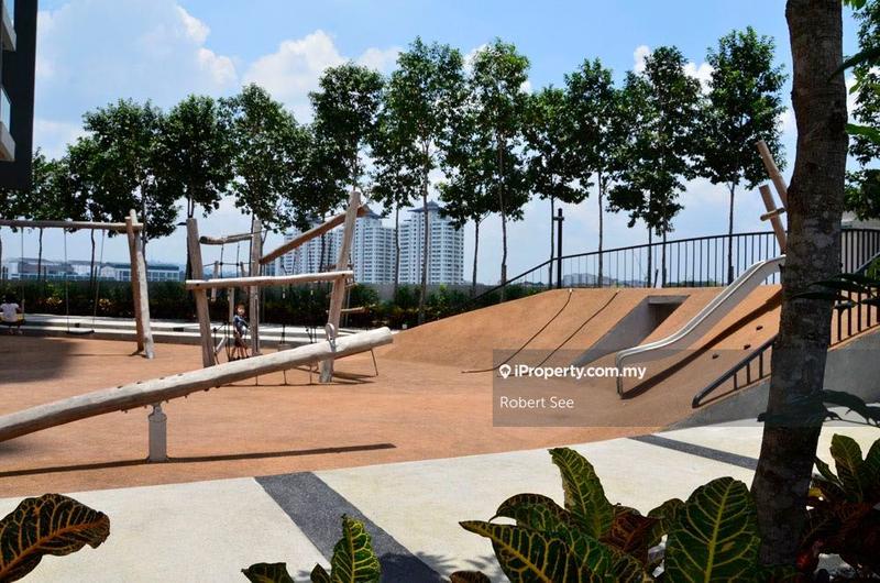 Service Residence for Sale in Univ 360 Place by Robert See - iProperty.com.my