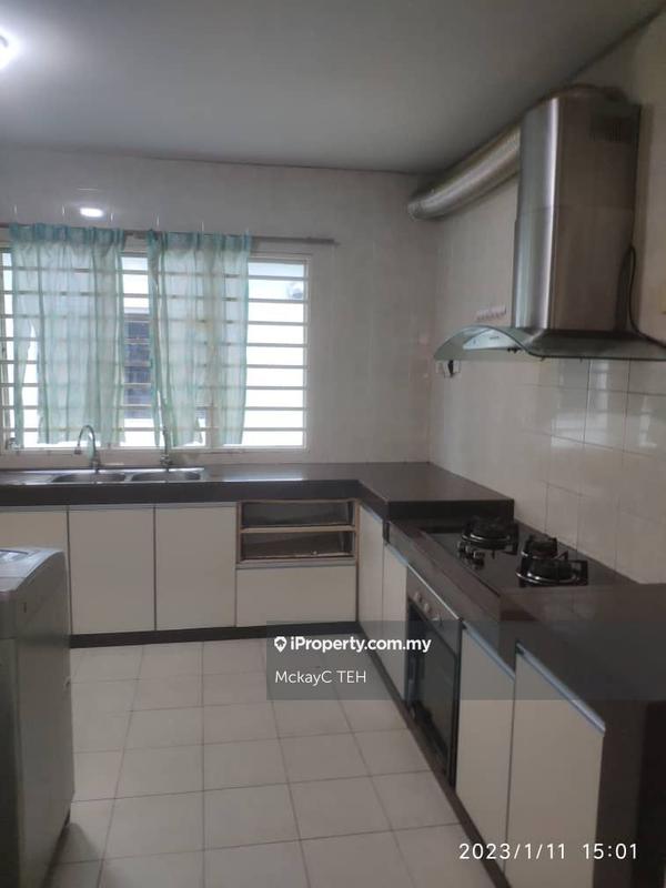Rumah Berangkai 2.5 Tingkat untuk Disewa di Taman Putra Permai, Seri Kembangan oleh MckayC TEH - iProperty.com.my