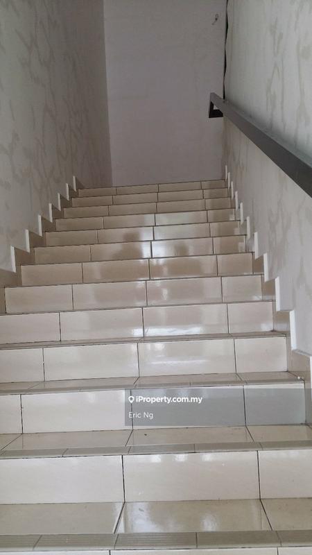 Semi-D Kilang untuk Dijual di Kawasan Perindustrian Balakong, Balakong oleh Eric Ng - iProperty.com.my