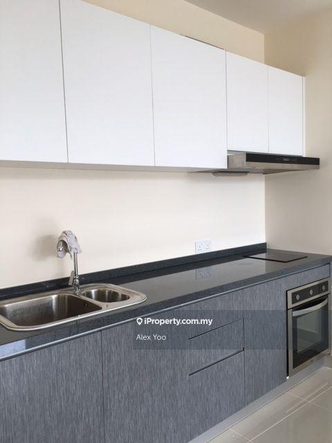 Residensi Servis untuk Dijual di Emerald Avenue oleh Alex Yoo - iProperty.com.my