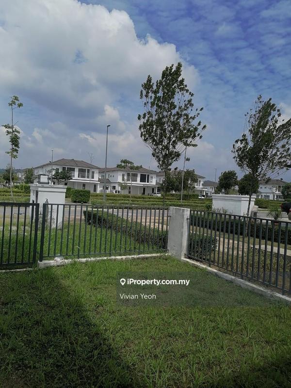 Rumah Teres 2-Tingkat untuk Dijual di Bandar Puncak Alam, Puncak Alam oleh Vivian Yeoh - iProperty.com.my