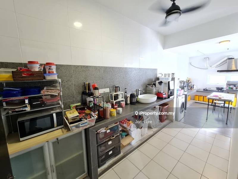 Bungalow House for Sale in Laman Granview Taman Saujana Puchong, Puchong by John Lee - iProperty.com.my