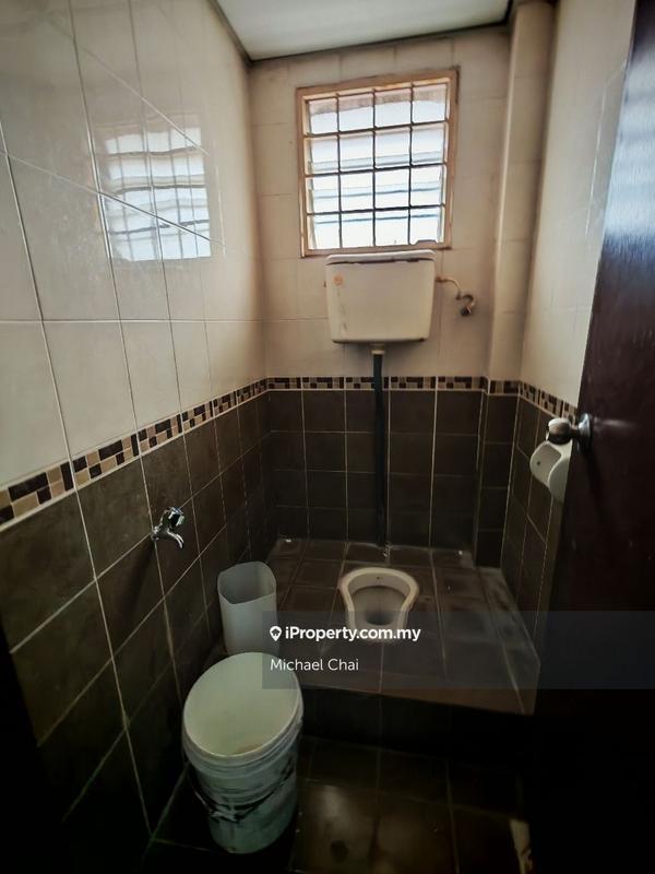 Kedai-Pejabat untuk Dijual di Bandar Puteri Puchong, Puchong oleh Michael Chai - iProperty.com.my