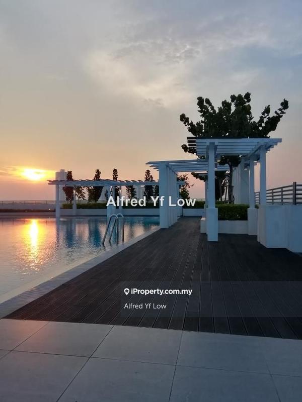 Residensi Servis untuk Dijual di Molek Pulai oleh Alfred Yf Low - iProperty.com.my
