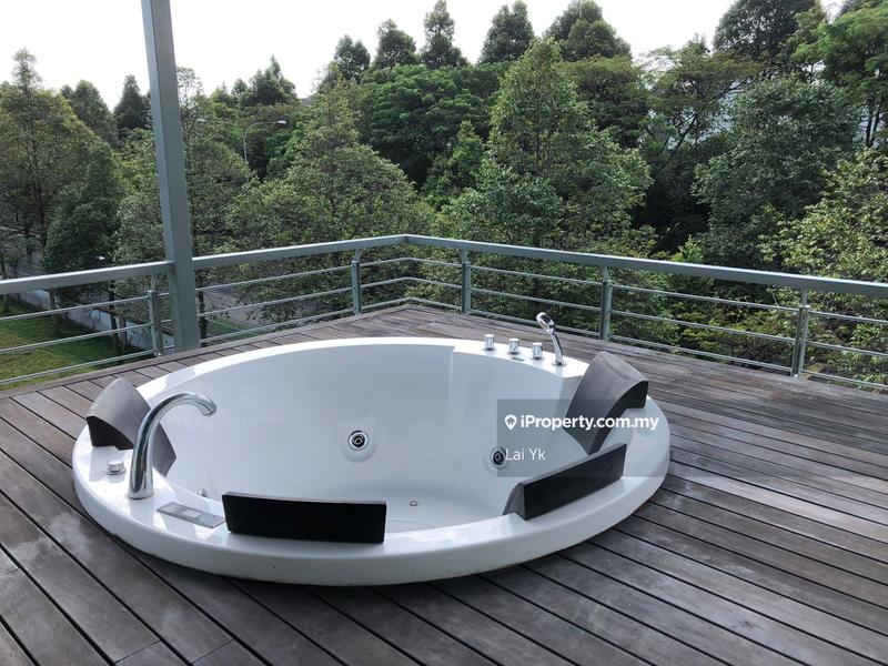 Bungalow House for Sale in Subang Heights, Subang Jaya by Lai Yk - iProperty.com.my