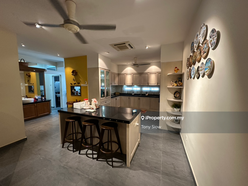 2.5-storey Terraced House for Sale in USJ Heights, Subang Jaya by Tony Siow - iProperty.com.my