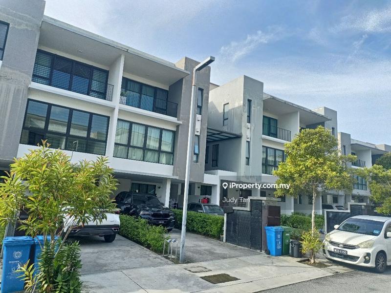 Townhouse for Sale in Cahaya Spk, Shah Alam by Judy Tan - iProperty.com.my