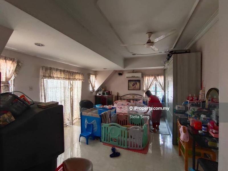 Rumah Berkembar untuk Dijual di Usj 5, Subang Jaya oleh Stella Seng - iProperty.com.my