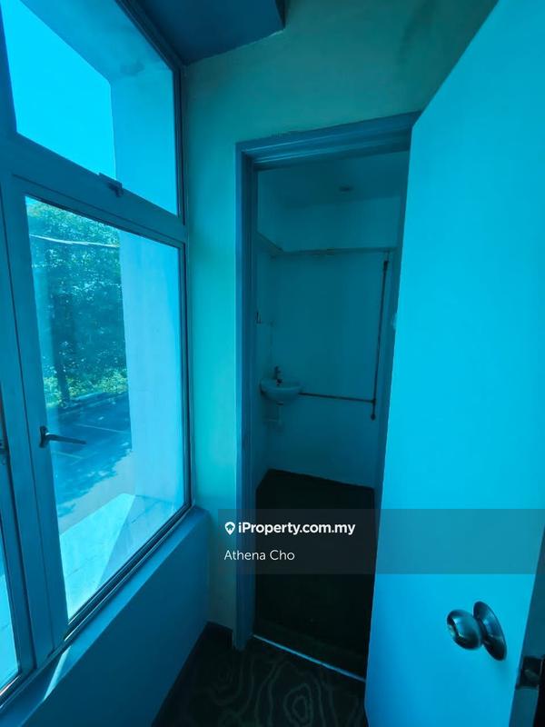 Shop for Sale in Bandar Seri Putra, Bangi by Athena Cho - iProperty.com.my