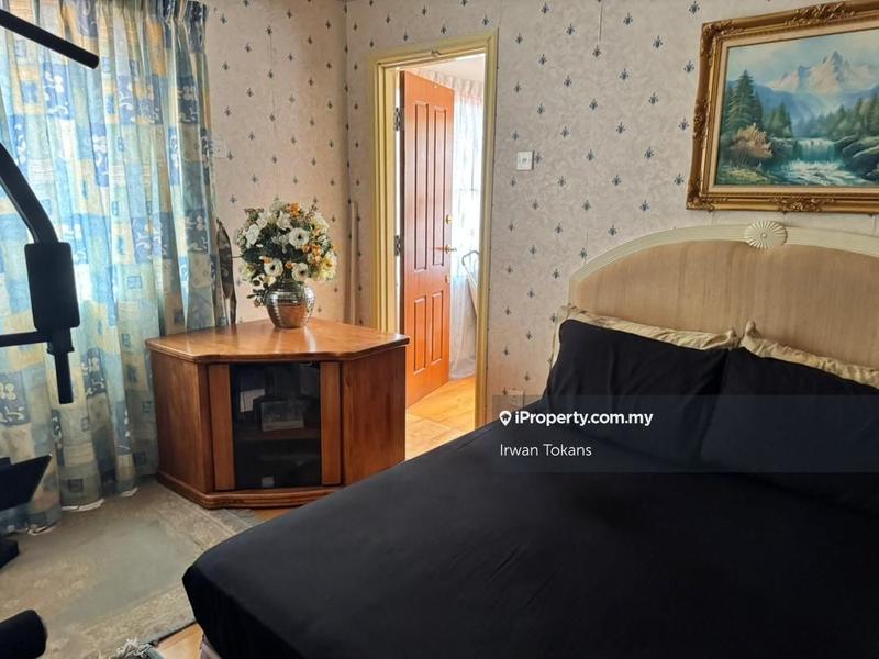 Banglo untuk Dijual di Saujana Impian Golf Club, Kajang oleh Irwan Tokans - iProperty.com.my