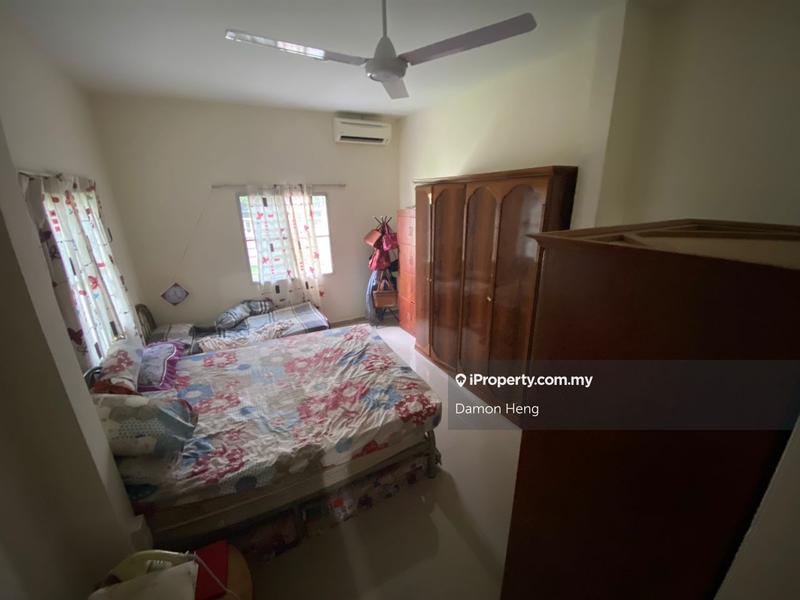 Semi-Detached House for Sale in Corner 3Storey Semi-D Tiara Villa Taman United, Jalan Klang Lama (Old Klang Road) by Damon Heng - iProperty.com.my