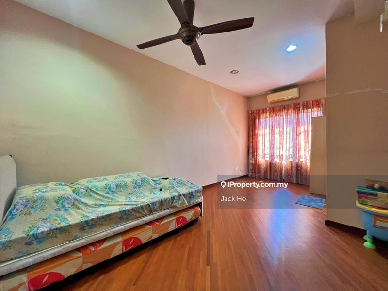 Rumah Berkembar untuk Dijual di UEP Subang Jaya, Subang Jaya oleh Jack Ho - iProperty.com.my