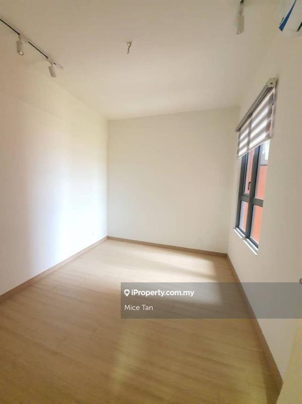 Kediaman Servis untuk Dijual di Gravit8, Klang oleh Mice Tan - iProperty.com.my