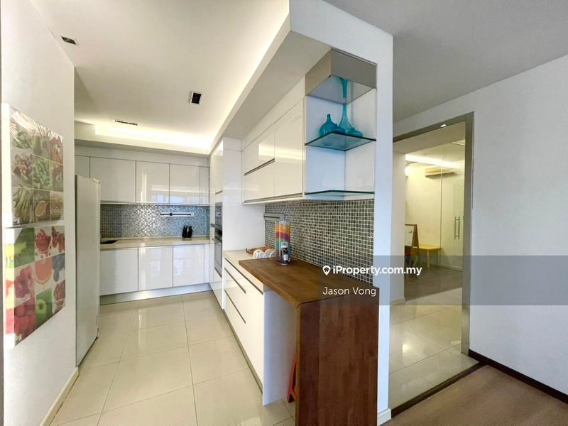 Service Residence for Sale in Saujana Residency by Jason Vong - iProperty.com.my