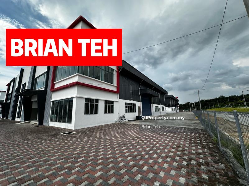 For Sale - 1 Acre Semi Detached Light Industrial Factory Sale at Kulim Kedah