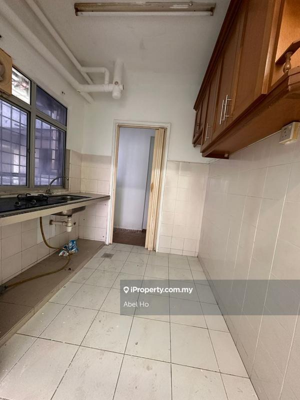 Apartment for Sale in Pangsapuri Vista Serdang by Abel Ho - iProperty.com.my