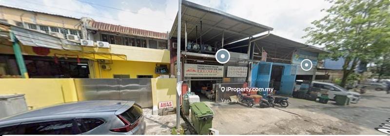 For Rent - [1.5 Storey] Taman Selayang Utama, Batu Caves